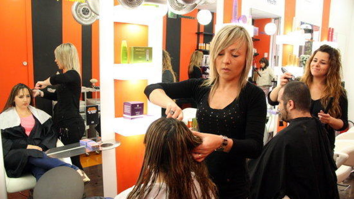 El gremio de peluquerías de Tarragona aconseja no hacer servicios a domicilio