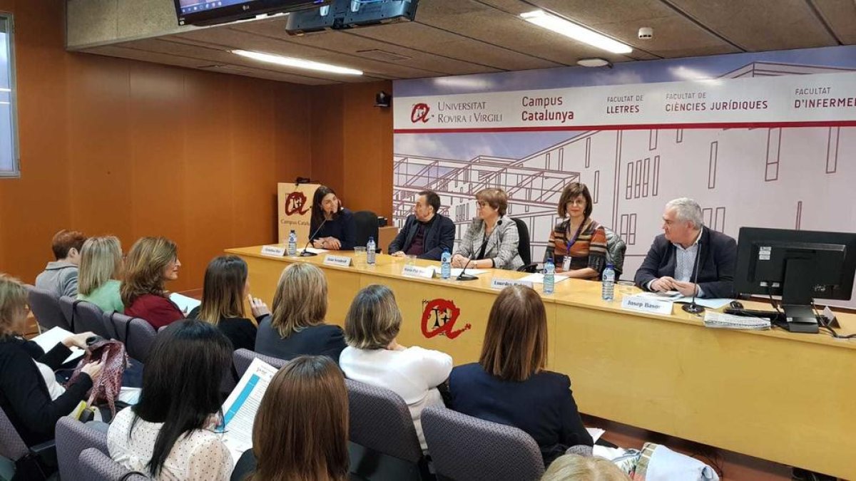 L'ICS Camp de Tarragona celebra per tercer any la Jornada de Recerca en Infermeria