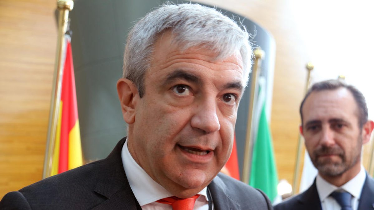 Cs exigeix al president del l'Eurocambra que «revoqui» el reconeixement a Junqueras, Puigdemont i Comín com a eurodiputats