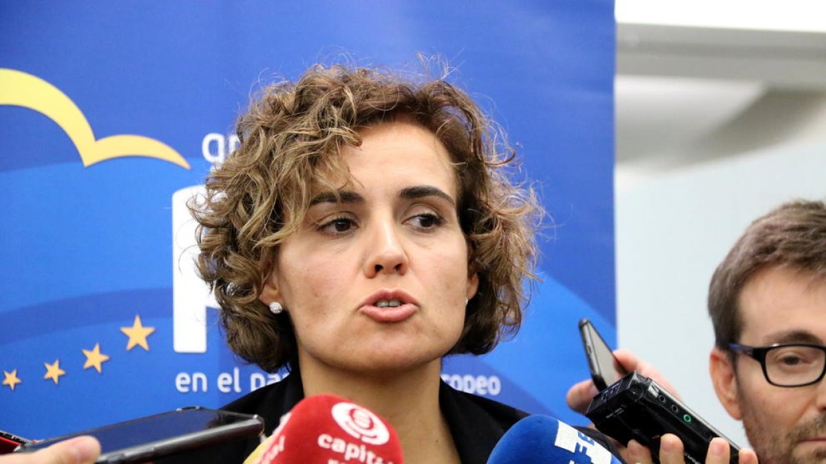 El PP demana a l'Eurocambra que «assumeixi i accepti» l'acord de la JEC d'inhabilitació de Junqueras, Puigdemont i Comín