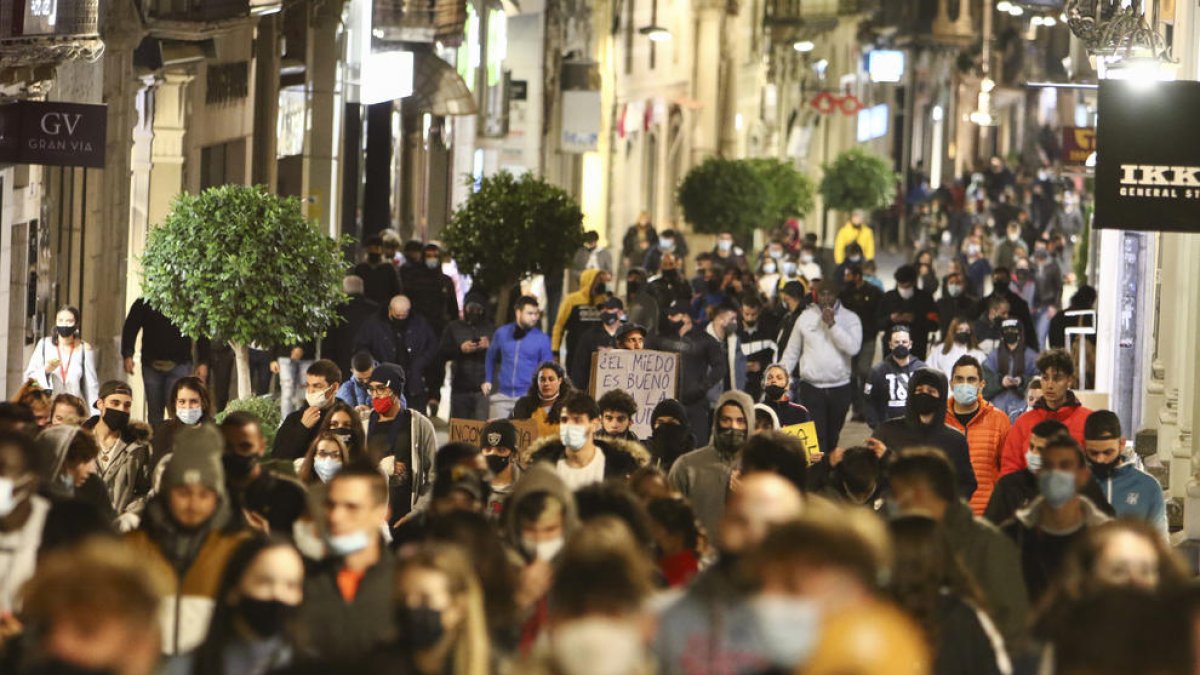 Una decena de investigados por los disturbios en las protestas de Reus contra las medidas covid