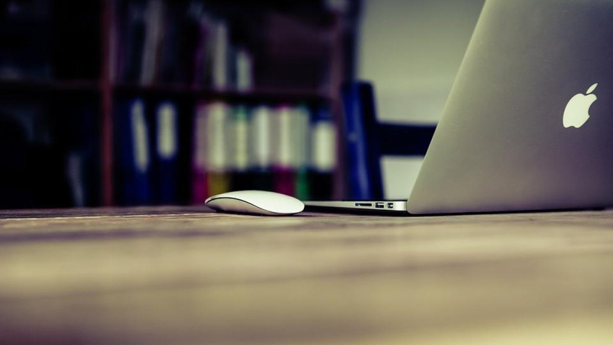 Apple retira alguns Macbook Pros per risc d'incendi de la bateria