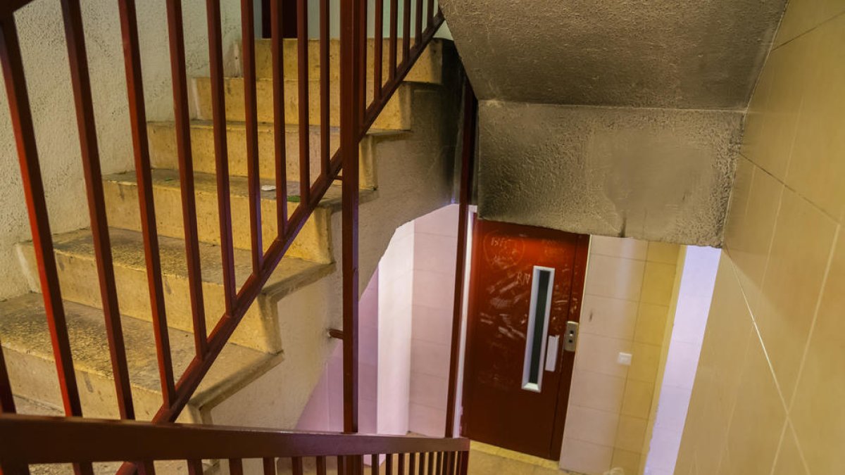 Encara no hi ha solució pels 204 habitatges de Campclar sense gas