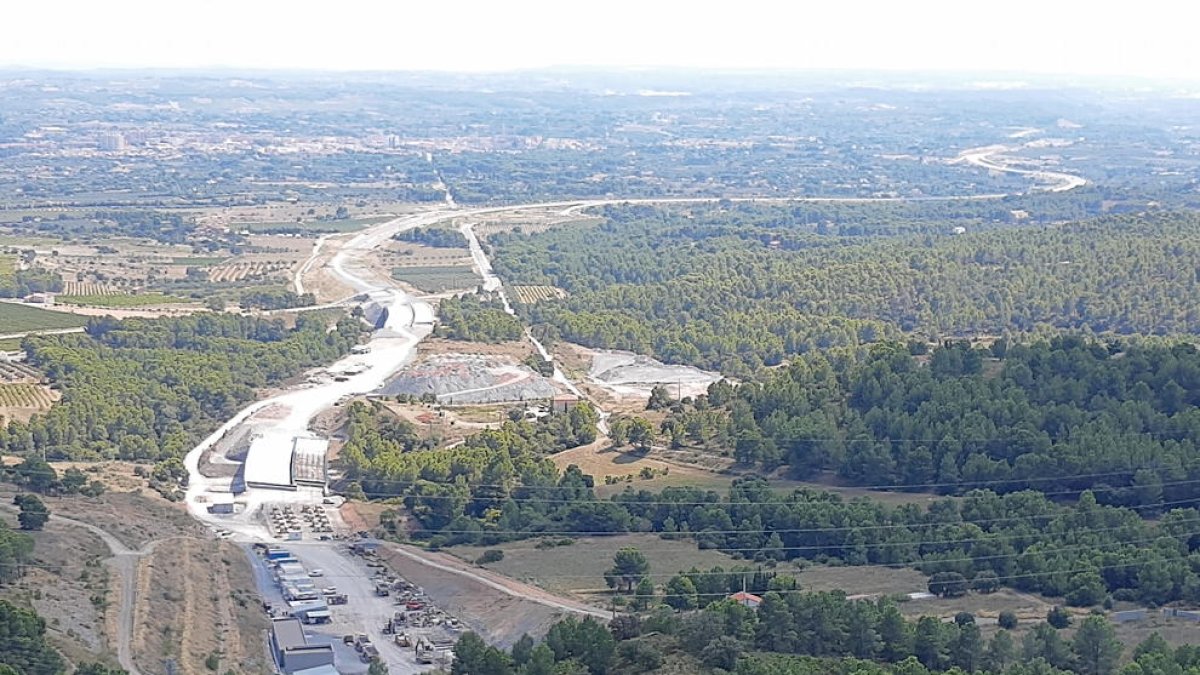 La construcció del túnel de Lilla: entre la satisfacció de l'obra que avança i el neguit per les esquerdes
