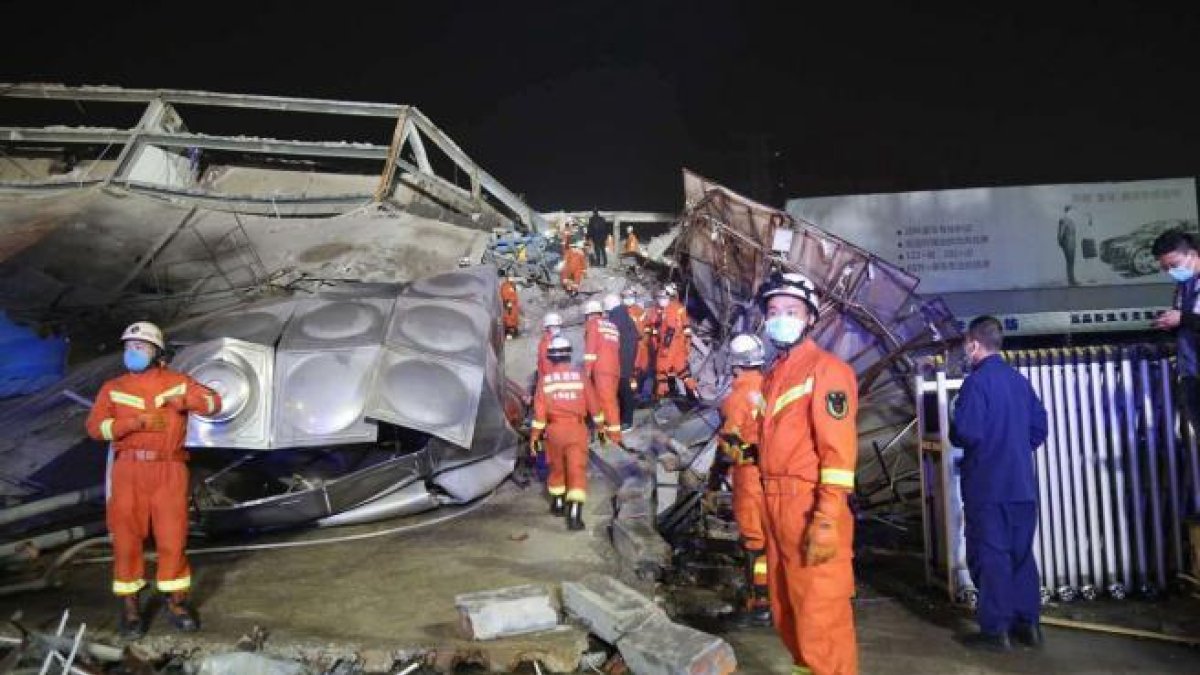 Diez muertos después del derrumbe de un hotel en cuarentena para enfermos de coronavirus en China