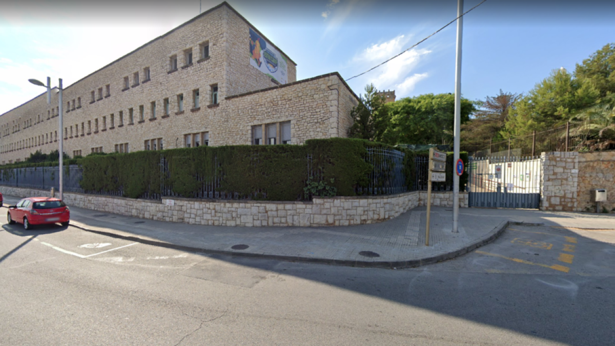 L'escola concertada no rebrà equips de protecció i desinfecció sanitària