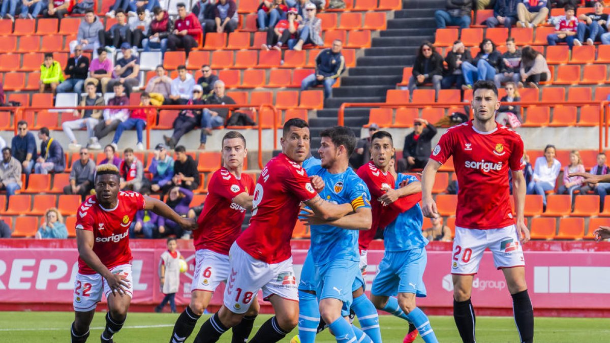 La Segona Divisió B 2020-21 serà una categoria encara més complicada