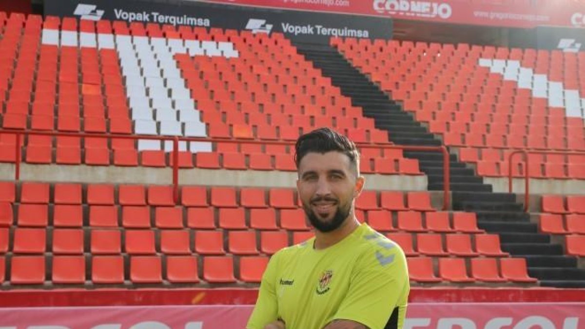 Marc Trilles signa pel Nàstic