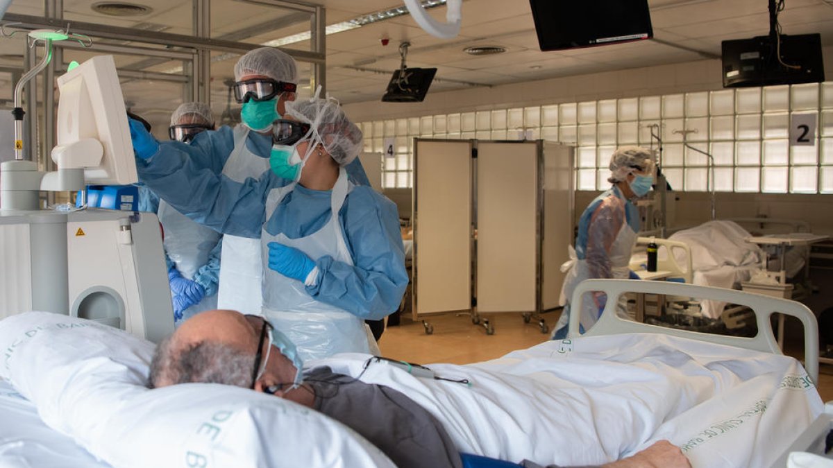 Cataluña llega a las 3.442 muertes por coronavirus en centros sanitarios con 111 nuevas defunciones
