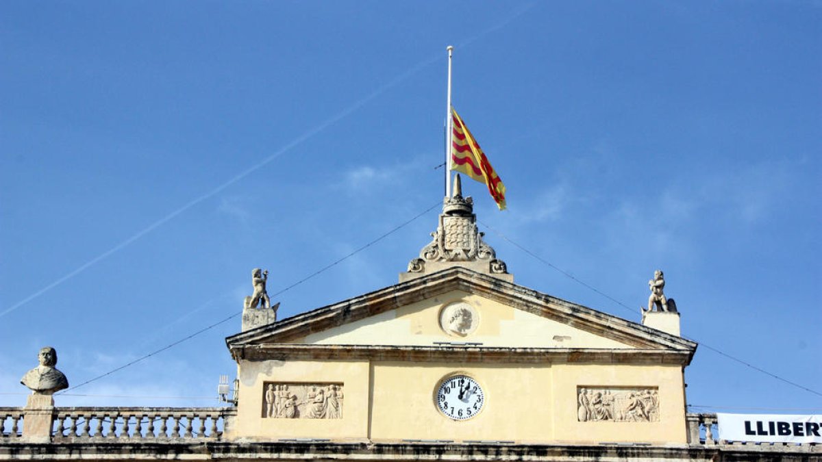 El gobierno de Tarragona, obligado a buscar nuevos aliados para el presupuesto