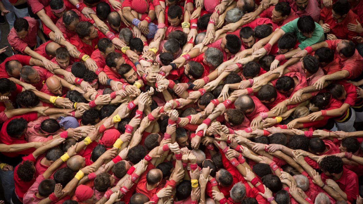El mundo casteller mantiene el calendario de actuaciones a pesar de la crisis del coronavirus