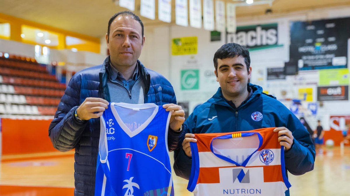 Valls y CBT llegan al máximo a un derbi que se jugará a puerta cerrada