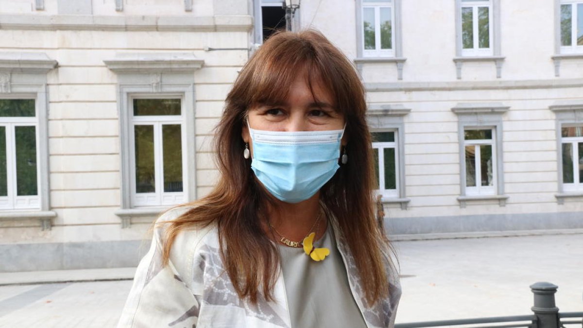 Laura Borràs es presentarà a les primàries de JxCat per ser cap de llista al 14-F