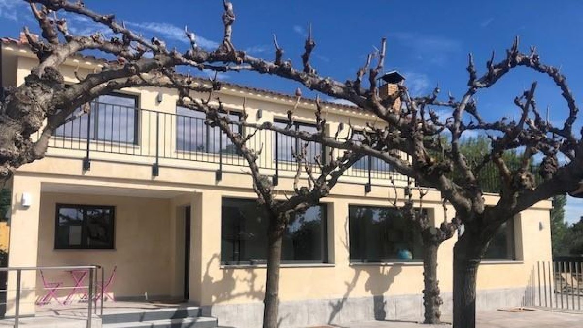 Habiliten una casa rural a Reus per acollir persones amb discapacitat que han de confinar-se