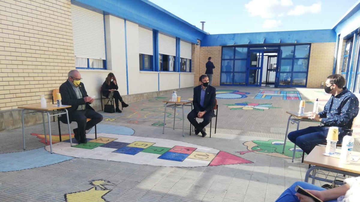 Educación construirá una escuela rural en Rocafort de Queralt