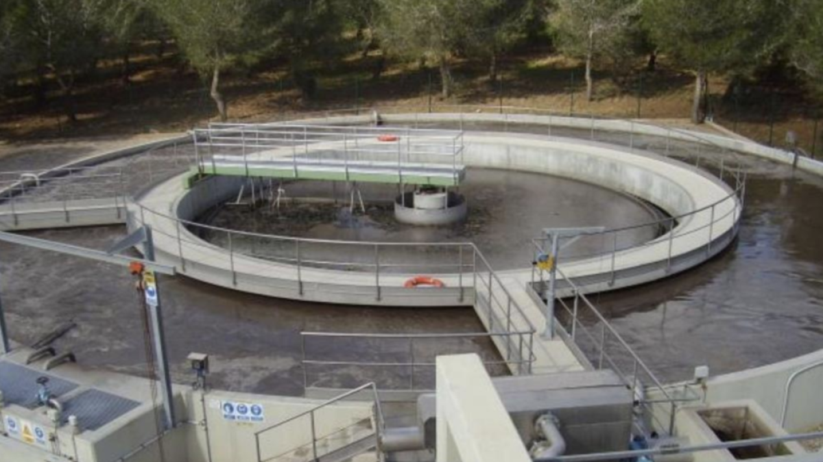 La CUP de la Selva exige una «respuesta abierta y transparente» del consistorio sobre los incidentes de la depuradora