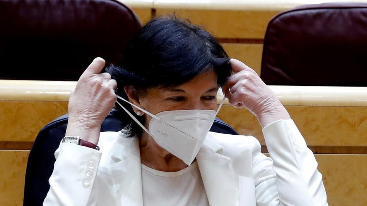 El Gobierno buscará con CCAA una solución para los padres que vuelven a trabajar