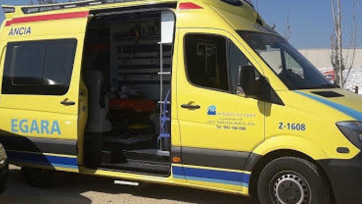 Imagen de una ambulancia Egara.