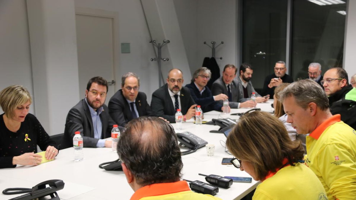 Ricomà reconoce «alguna orden contradictoria» en la población sobre el confinamiento a raíz de la explosión de la Canonja