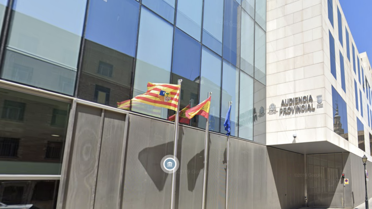 Condemnen a 20 anys de presó per assassinat a l'autor del 'crim de la maleta' a Saragossa