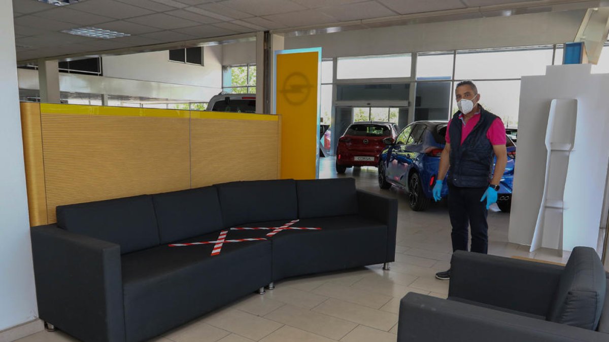 Grans descomptes i l'opció de provar el cotxe des de casa en la reactivació de concessionaris