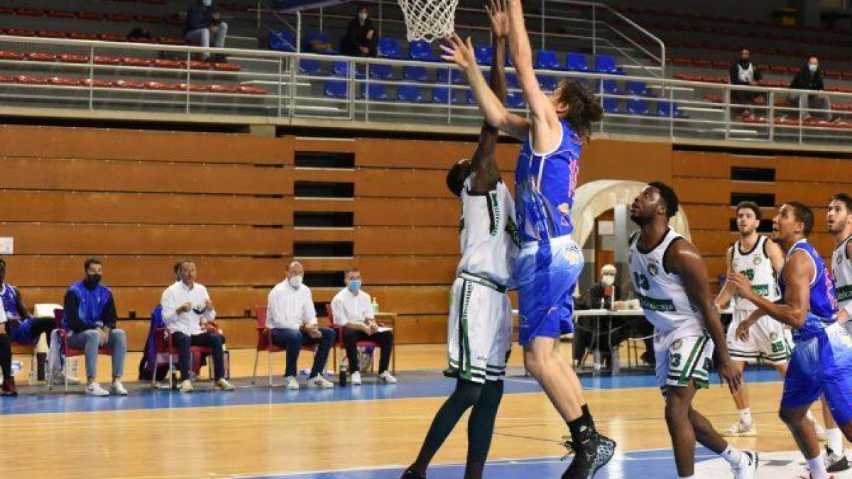 El CBT no pot amb l'Albacete Basket (68-79)