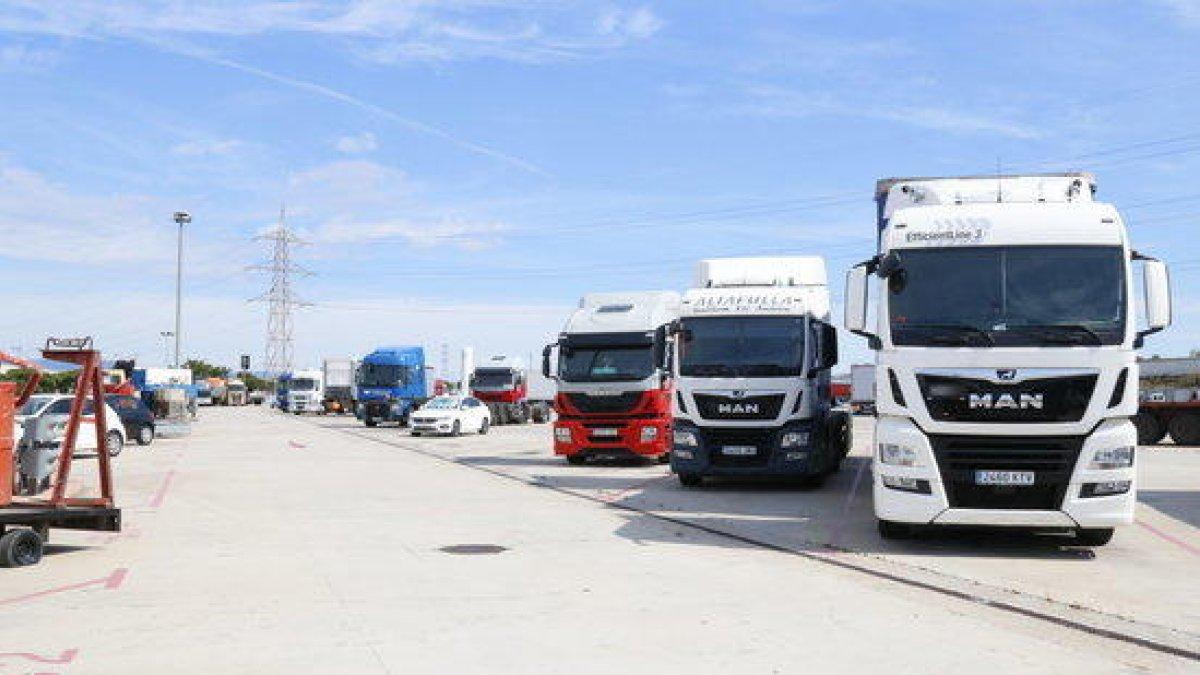 Les empreses de transport de viatgers de Tarragona veuen perillar el seu futur