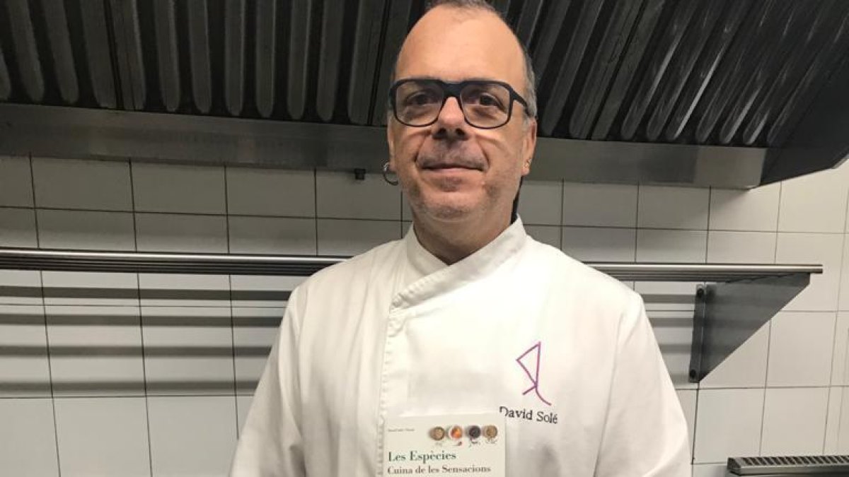 El chef David Solé publica un libro sobre especias para experimentar en casa