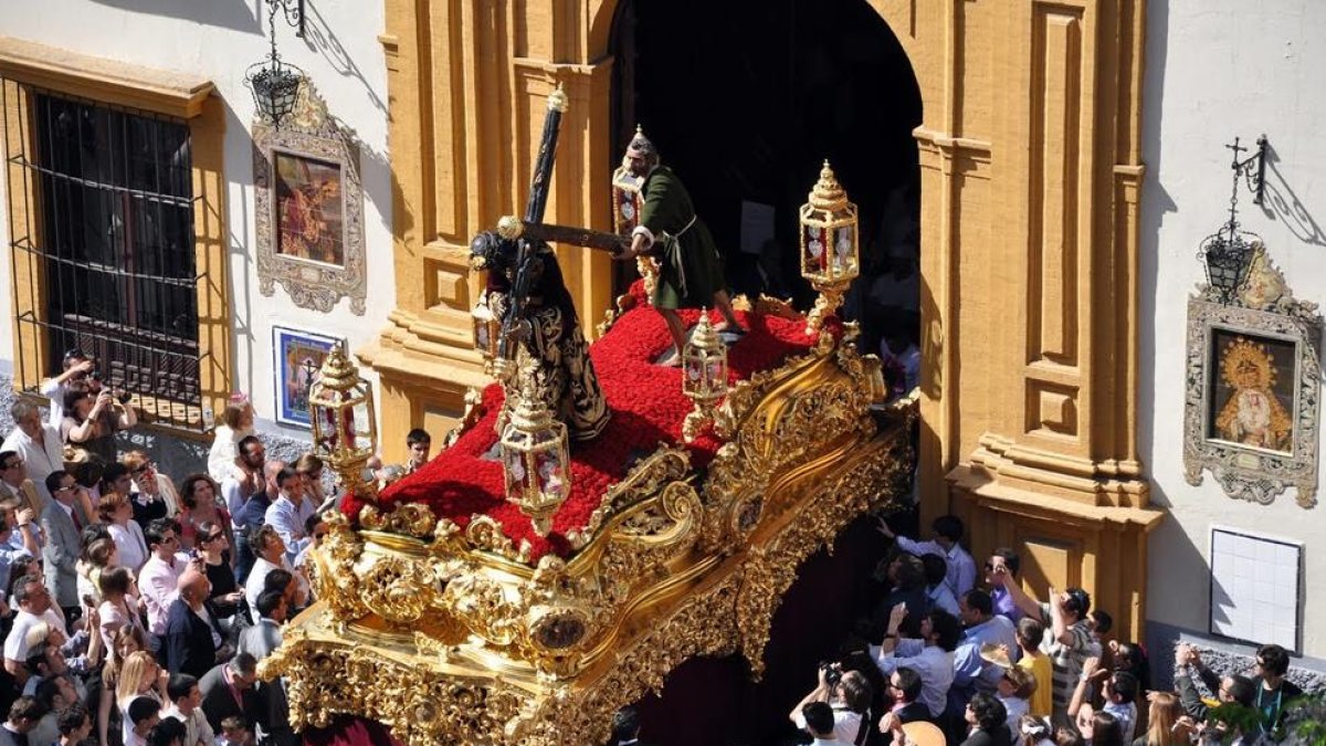 Suspenden las procesiones de Semana Santa de Sevilla