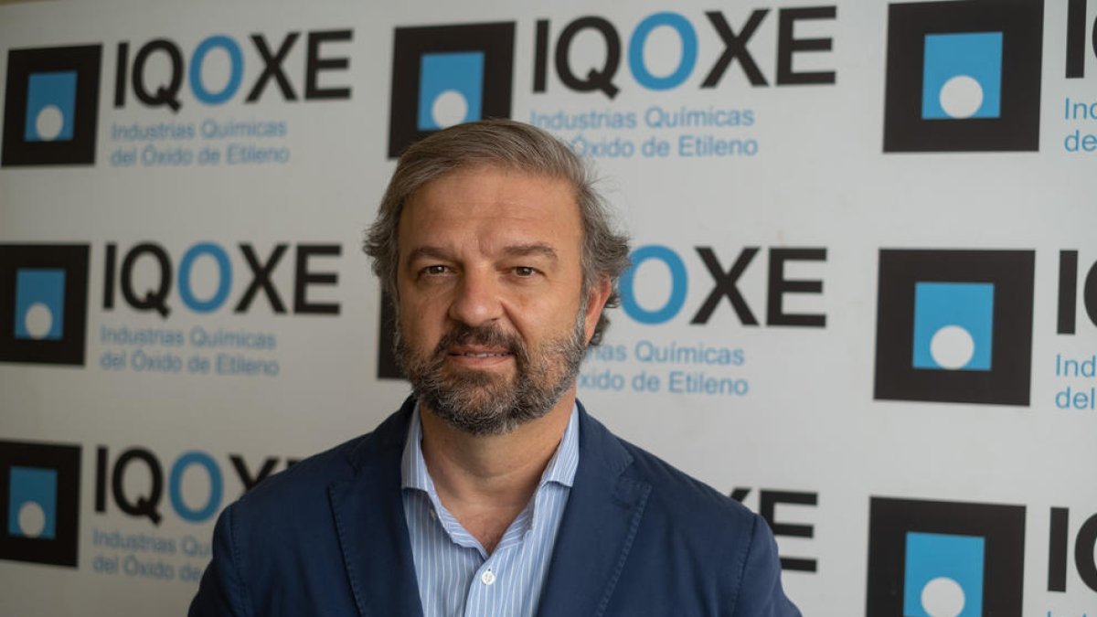 La química IQOXE nombra a Javier de Benito como nuevo director general adjunto