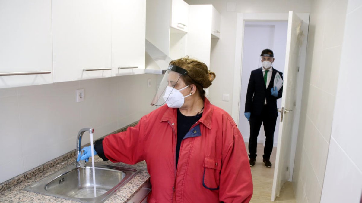 Com són les les visites de pisos en la fase 1 de desescalada?