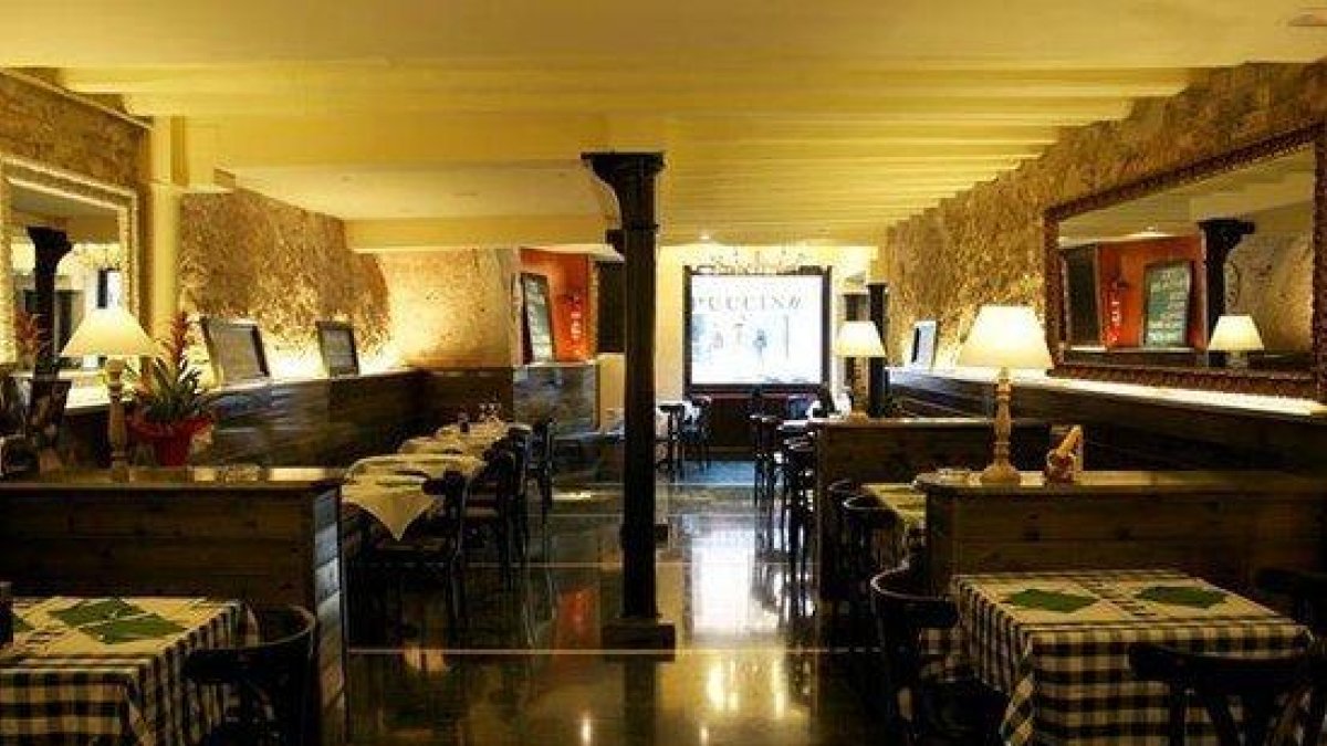 Comercios tarraconenses reparten comer entre personal sanitario