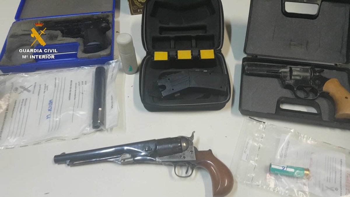 Detinguts per planificar l'assassinat de dos veïns de l'Alt Camp a través d'un sicari