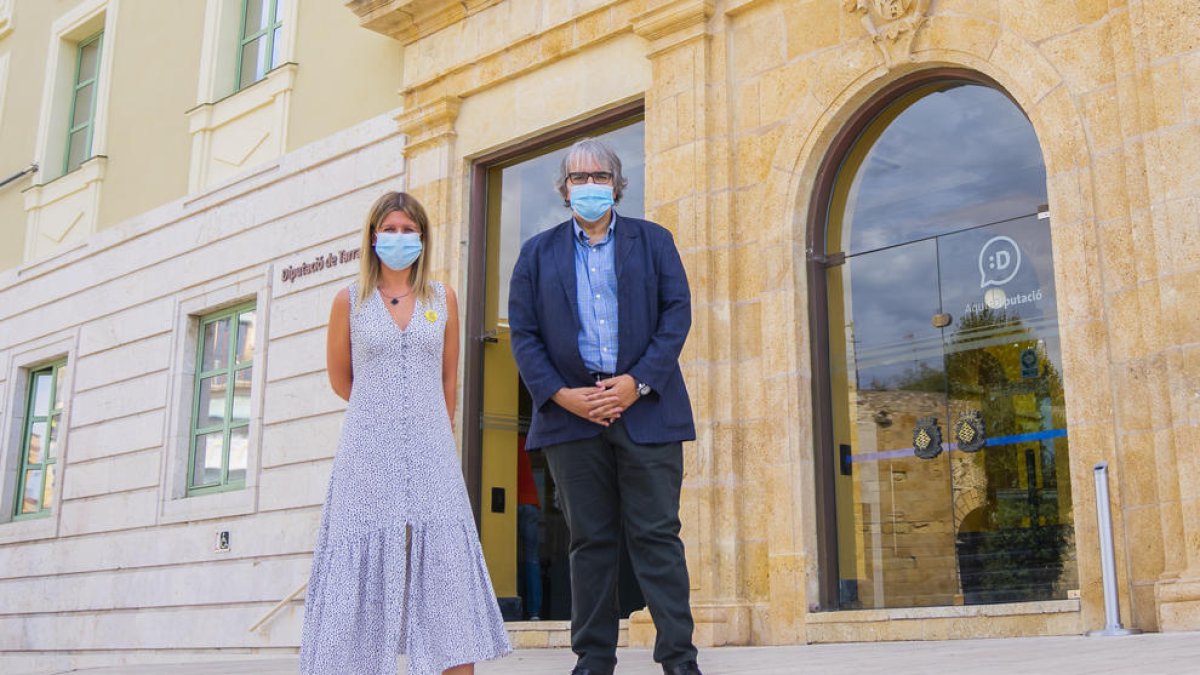 «Als municipis on no hi ha fibra òptica, el 2023, n'hi haurà»