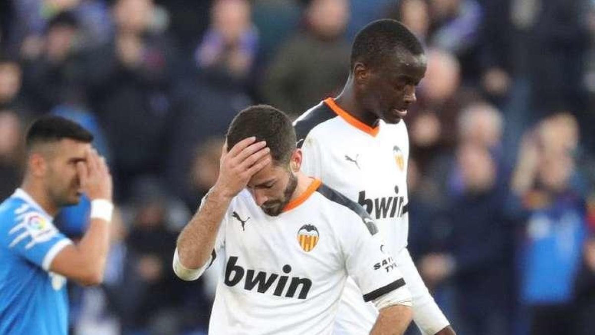 Un tercio de la plantilla del Valencia tiene coronavirus