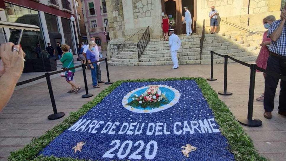 El Serrallo conmemora una festividad del Carme atípica