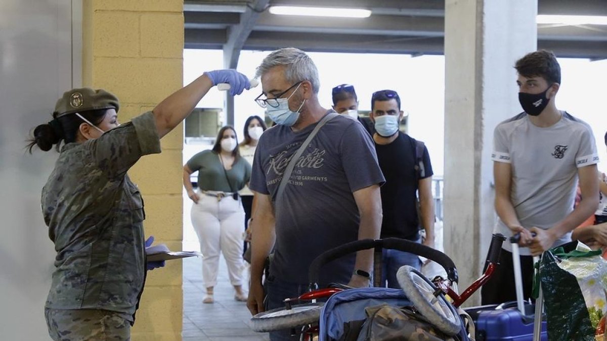 Estado de alarma: parar un país y arrancarlo 2.351 horas después