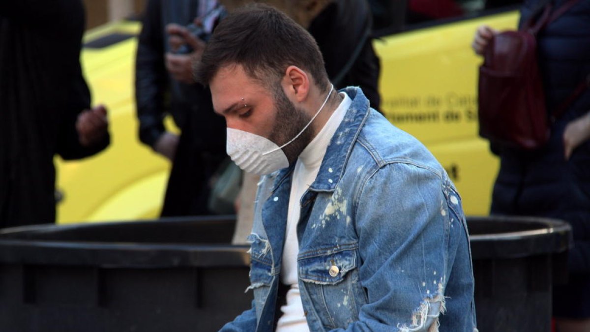 «El pitjor que podem fer és estar connectats les 24 hores amb el tema del coronavirus»