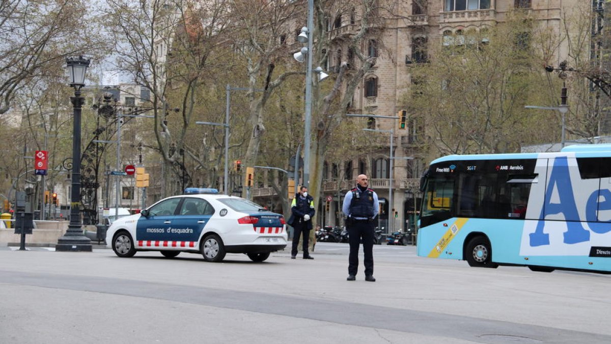 Los Mossos levantan 485 actos en las últimas 24 horas a personas que no cumplían las restricciones