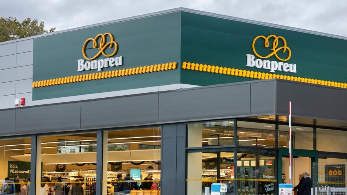 El Grupo Bon Preu reduce los horarios comercial y da una prima a los trabajadores