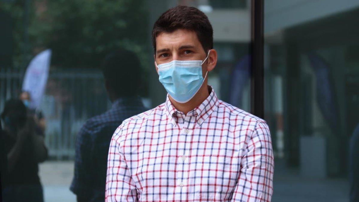Oriol Mitjà: «El microconfinament quirúrgic s'ha de fer ja»