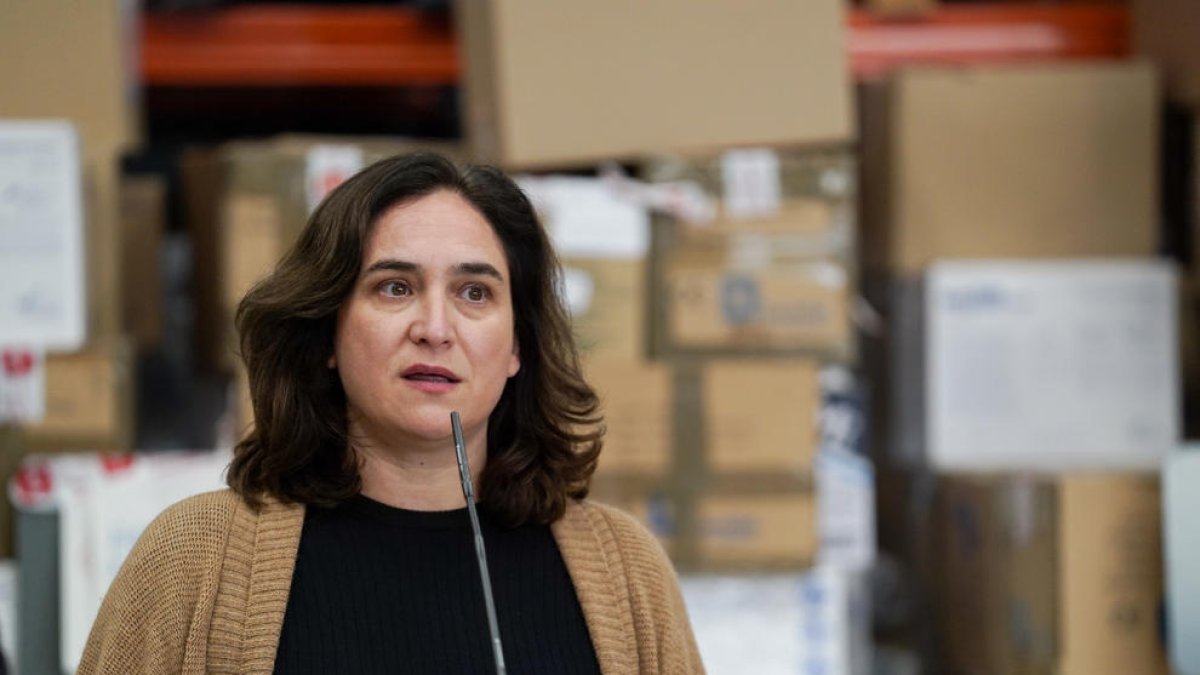 Colau i Rufián critiquen Buch per les declaracions sobre l'enviament de les mascaretes