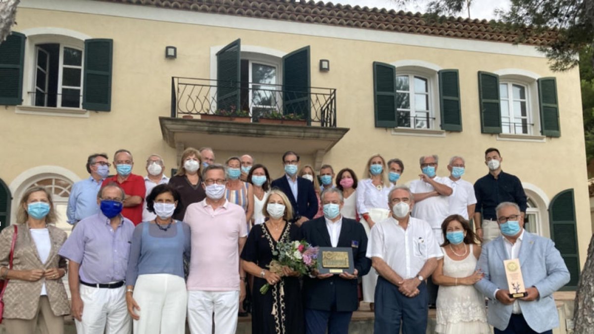 La nueva junta del Rotary Club de Tarragona recibe la visita del Gobernador de Distrito de la organización