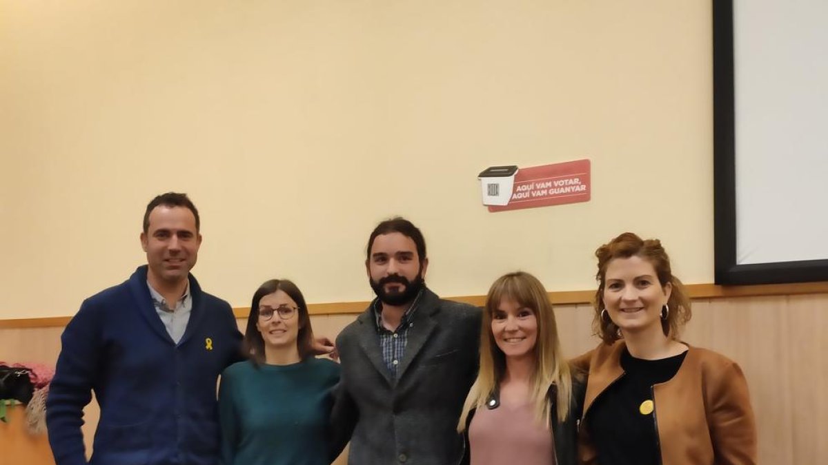 Hacen falta fuego en el vehículo de la exalcaldesa de Cabra del Camp