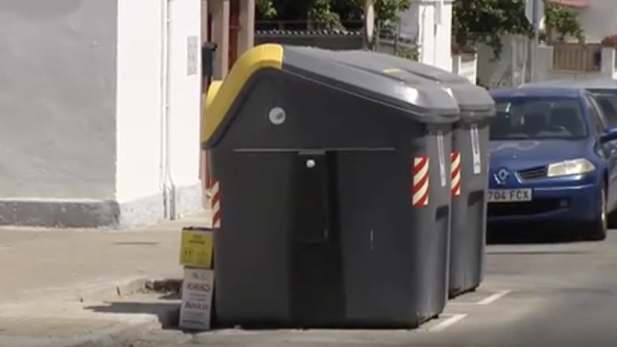 Dos detinguts per llençar a un contenidor el cadàver d'una dona de 39 anys