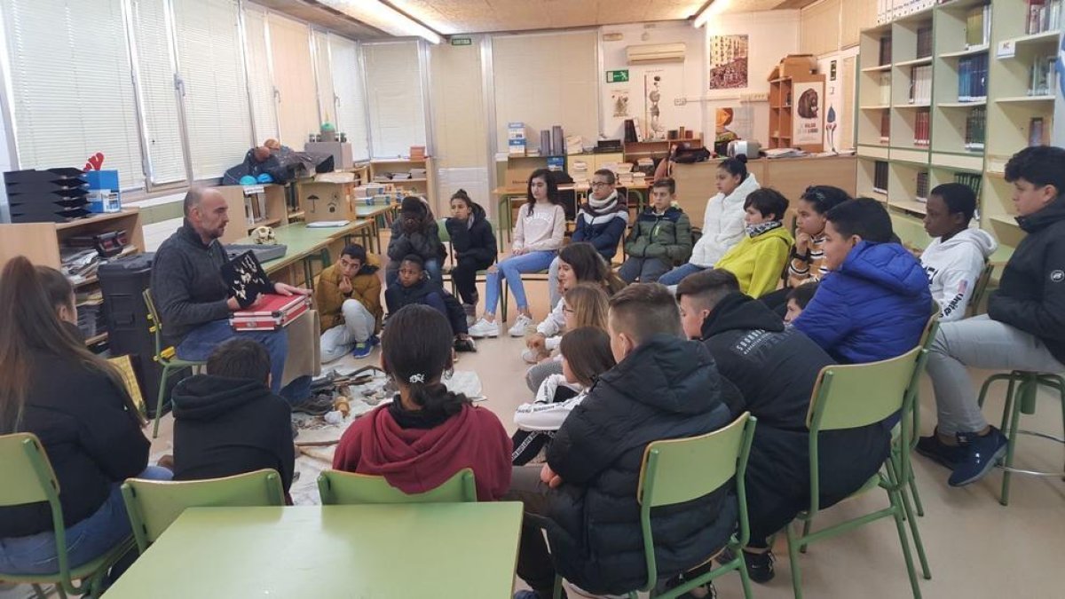 Neix «IPHES als barris» per apropar la prehistòria a la zona de ponent de la ciutat de Tarragona