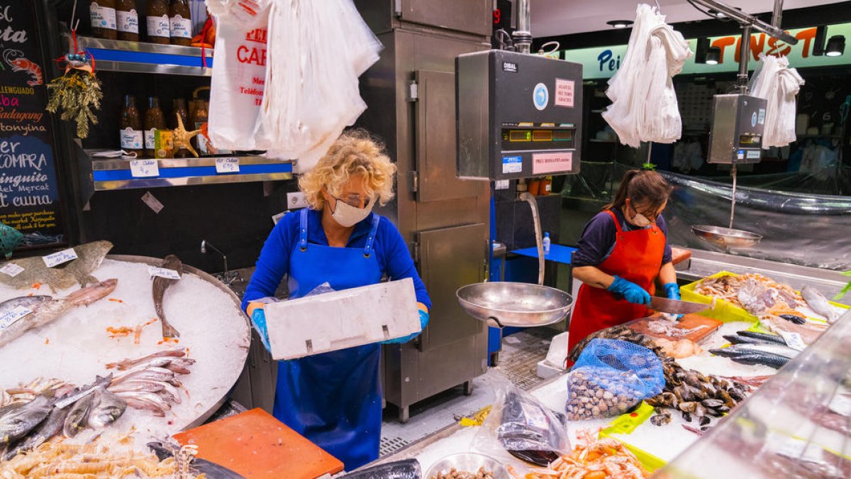 Crece la venta 'on-line' en el Mercado Central de Tarragona y cae la presencial