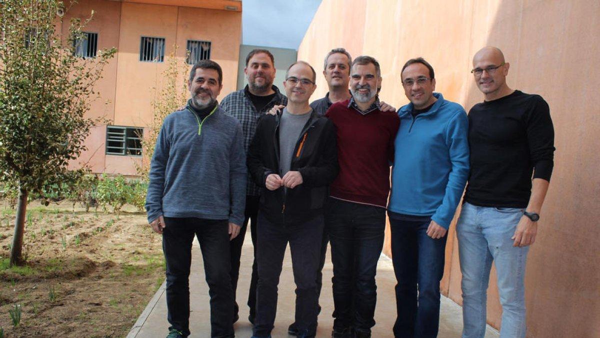 Los exconsellers aprisionados|encarcelados confían poder explicar al Parlament cómo el 155 paralizó el día a día de la Generalitat