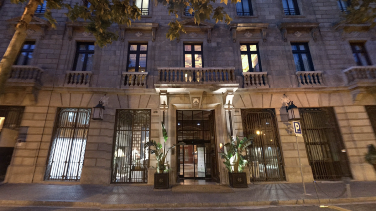 La patronal hotelera catalana pone los establecimientos a disposición de Salud para acoger pacientes leves de coronavirus