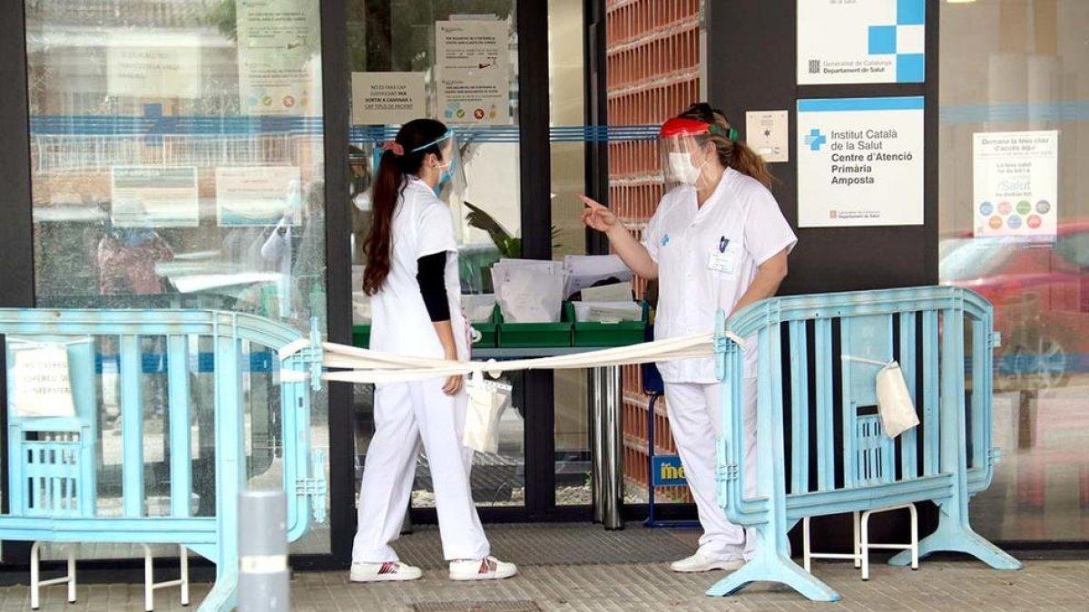 Les infermeres es queixen que se'ls està restringint el període en què poden demanar vacances